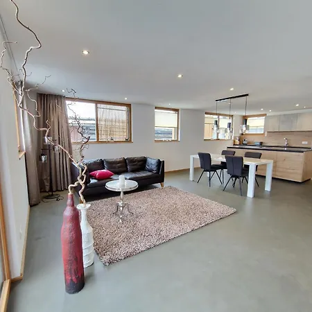 Chasa Siringia זאמנאון